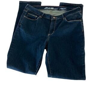 Eddie Bauer Jeans Straight Leg Slightly Curvy Blue Denim Women’s Size 12